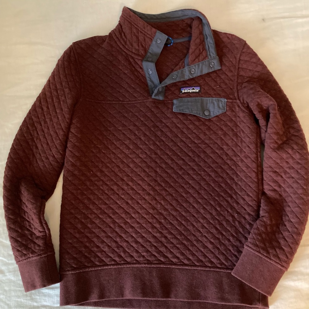 Quilted Patagonia Pull over